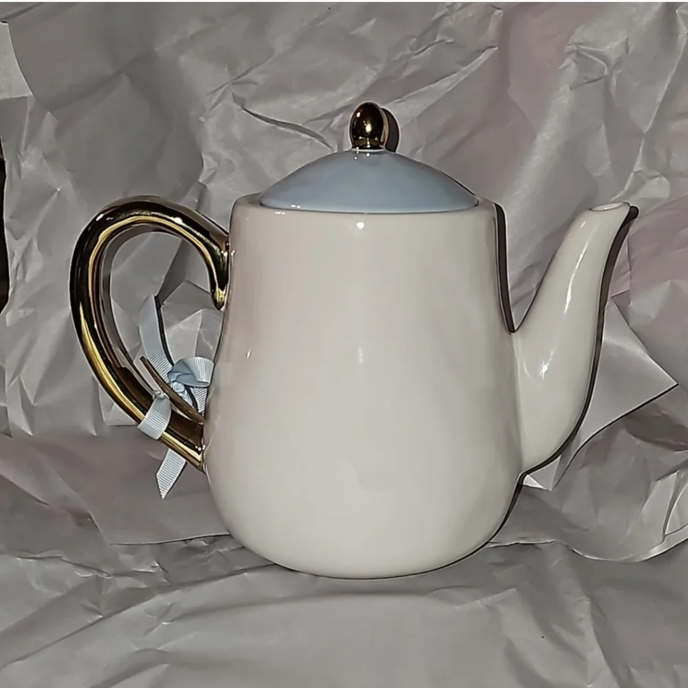 Rae Dunn Disney Cinderella Teapot Blue Lid with Gold Handle - Picture 3 of 9